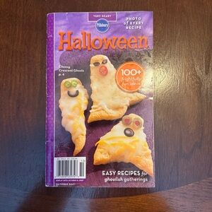 PILLSBURY VERY SCARY HALLOWEEN OCTOBER 2007 EDITION 94 PAGES